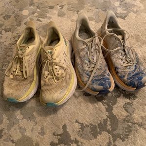 2 Hoka Cliftons